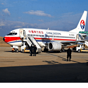 和田航空托运航空快运业稳步发展的原因是什么？